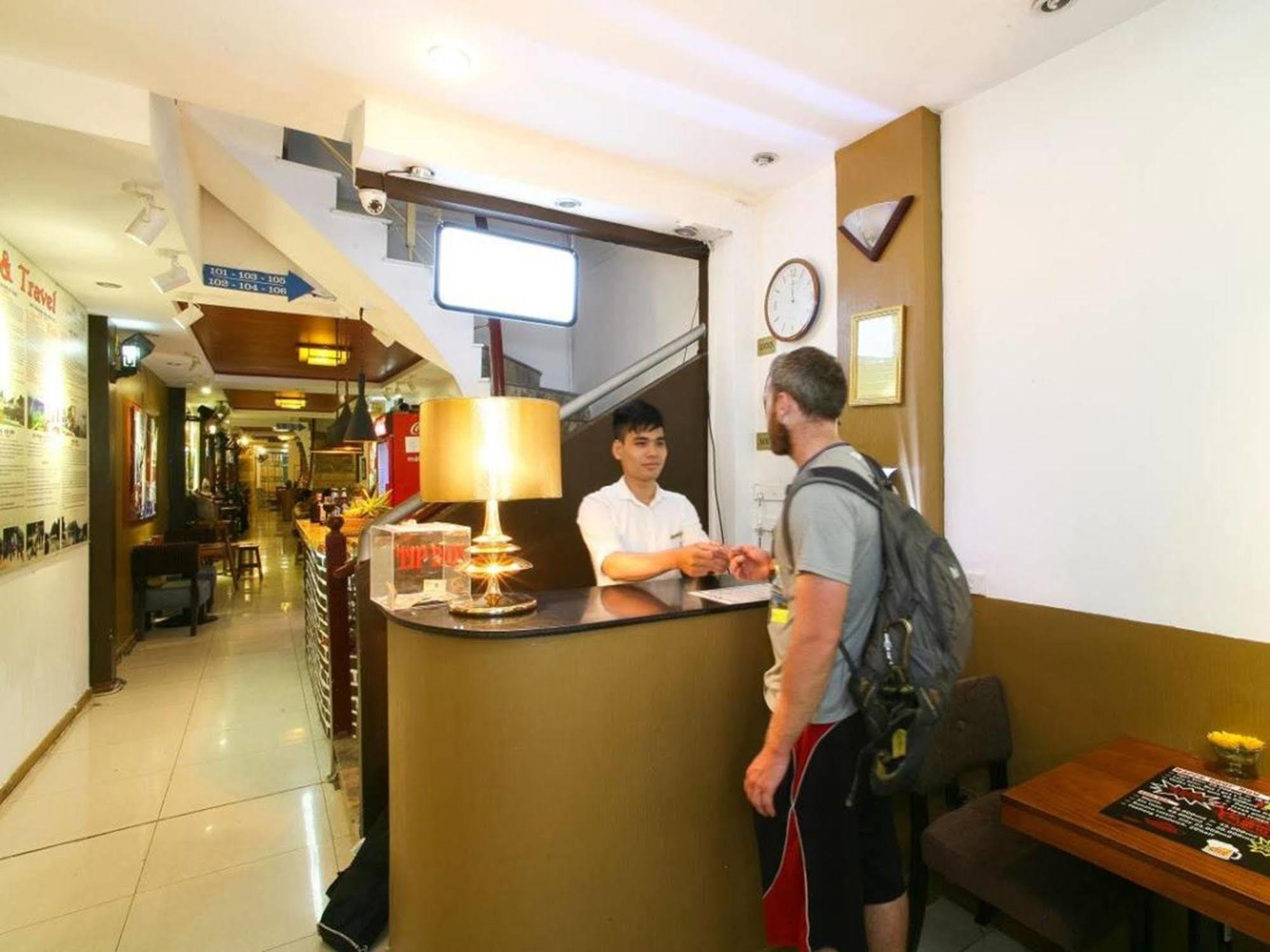 Hanoi Zesty Hotel エクステリア 写真