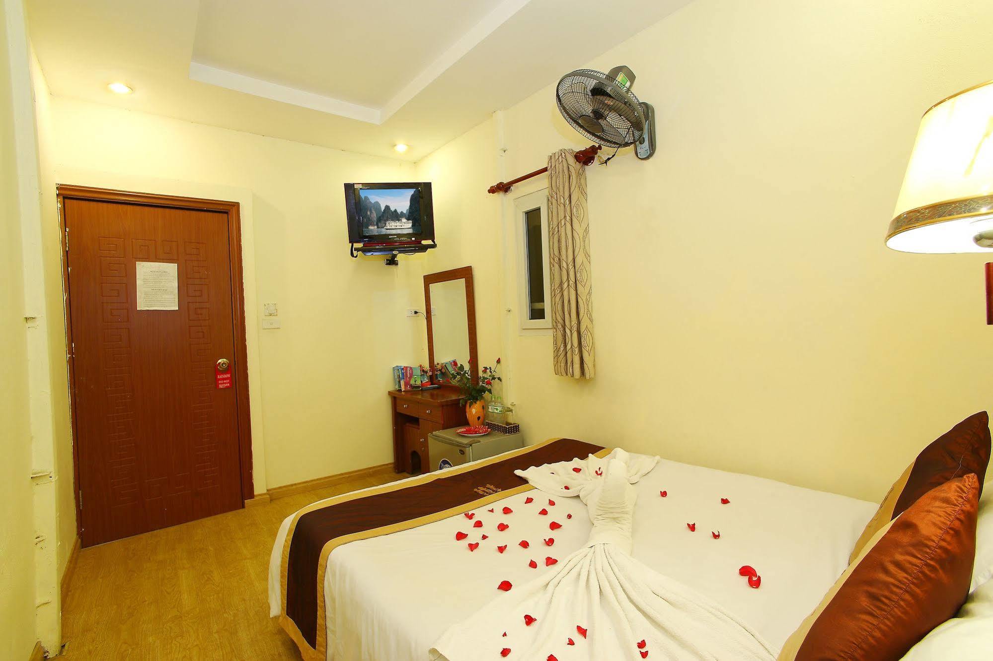 Hanoi Zesty Hotel エクステリア 写真