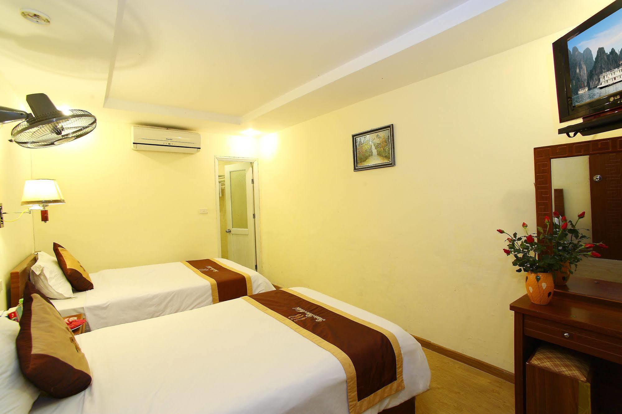 Hanoi Zesty Hotel エクステリア 写真